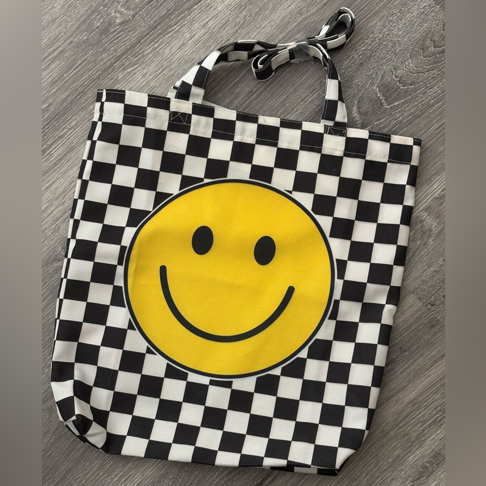 🖤 Checkered Smiley Face Tote Bag | Reusable Carryall | Black & White